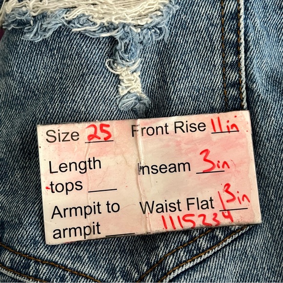 Abercrombie & Fitch distressed high rise 4” short size 25 beach summer - Picture 12 of 13